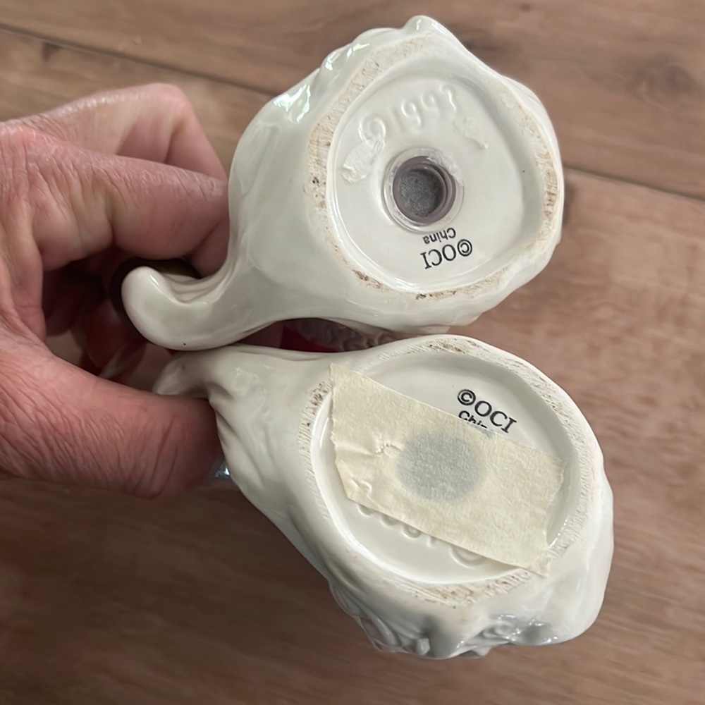 Vintage Fitz And Floyd Omnibus
Santa Claus Ceramic Salt And Pepper Shakers - Picture 9 of 15